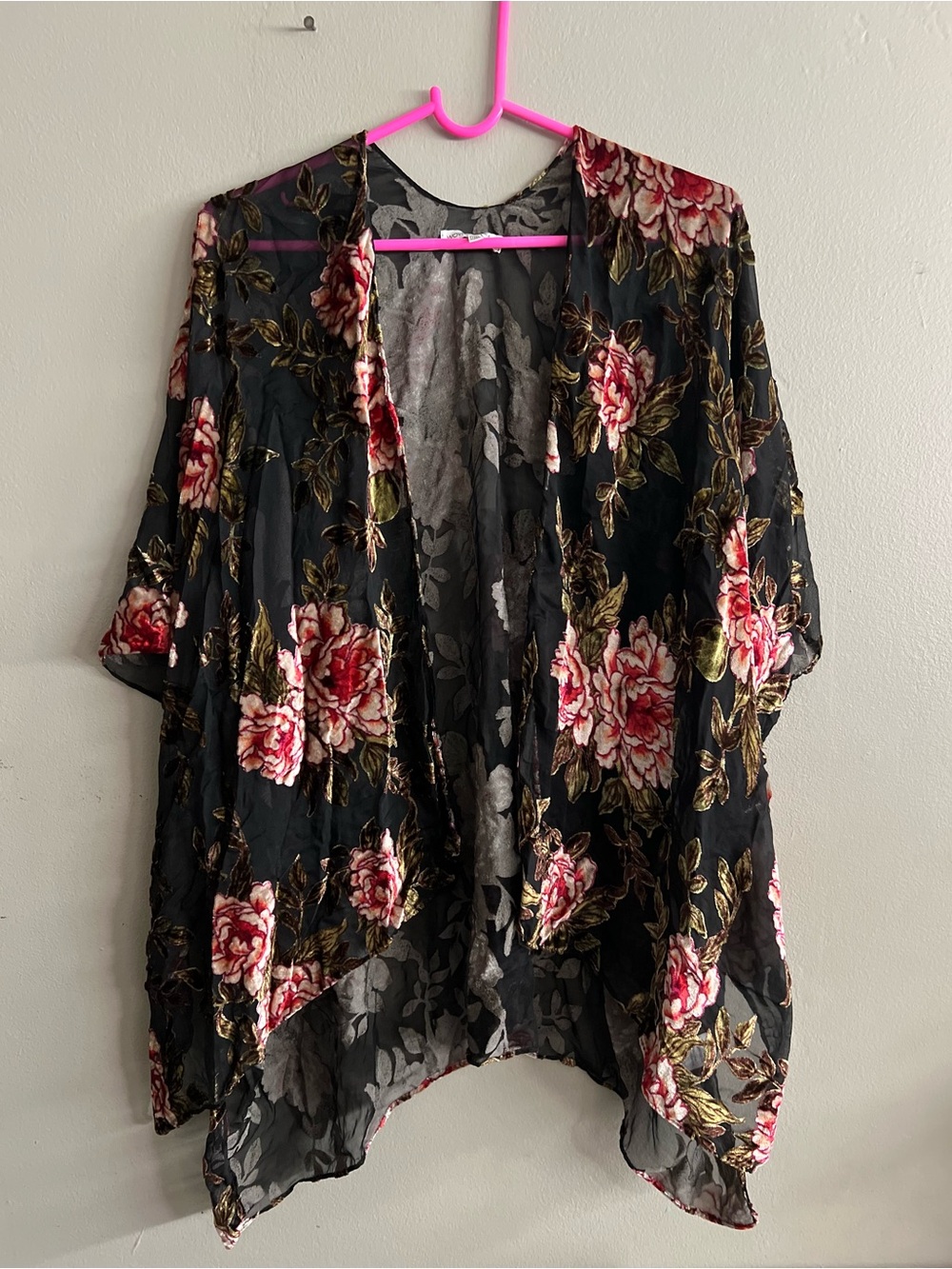 Womens Woven Heart Black Floral Sheer Kimono Velvet Cardigan Pink Roses One Size